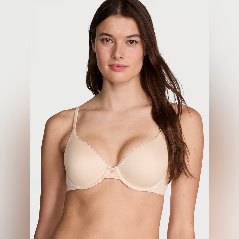 Victoria’s Secret BODY BY VICTORIA Lightly Lined Full-Coverage Bra SZ 34C